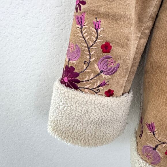 Vintage St John's Bay Women Suede L Embroider Shearling Jacket Penny Lane Floral - Picture 7 of 12